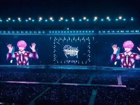 Thần tượng ảo và kỷ lục chưa từng có ở sân vân động