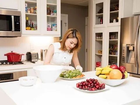 Nữ ca sĩ hủy hôn đại gia: U50 ở biệt thự 2000m2 trị giá 3 triệu đô, chồng là chủ chuỗi nha khoa ở Mỹ