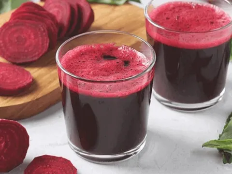 7 loại đồ uống màu đỏ giúp giảm cholesterol, tốt cho tim mạch