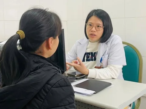 Áp lực chăm sóc gia đình, người phụ nữ nhiều lần cấp cứu trong đêm 0