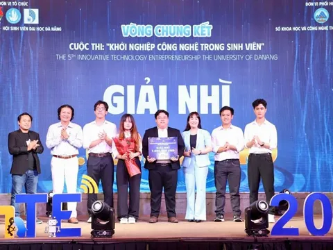 Sinh viên tạo ống nghe AI hỗ trợ theo dõi, phát hiện sớm bệnh hô hấp tại nhà 1