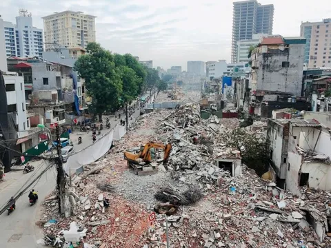 "Cú hích" giải phóng mặt bằng