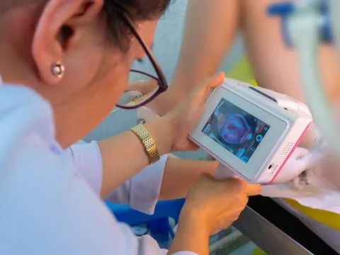 AI tầm soát ung thư cổ tử cung ở Bệnh viện Hùng Vương, 5 phút nhận kết quả