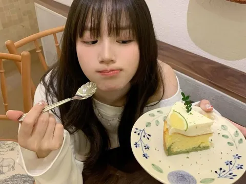 XIN NHẮC NHỞ: Đây là 5 kiểu phụ nữ mãn kinh sớm thích "tấn công" nhất, chỉ mong bạn không trong danh sách!