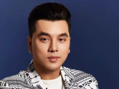 Chuyện gì xảy ra với Ưng Hoàng Phúc