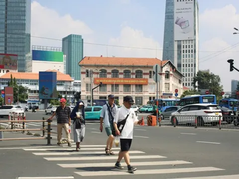 Dự báo thời tiết hôm nay, 24-12: Nam Bộ về cuối ngày có mưa vài nơi