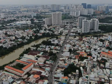 Đề xuất gần 8.800 tỉ đồng mở đường “giải cứu” cảng Cát Lái