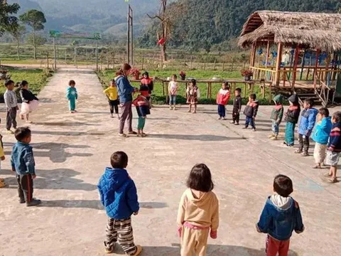 Học sinh xã biên giới được hỗ trợ 450.000 đồng, 8kg gạo mỗi tháng 1