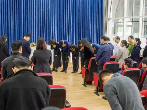 Đà Nẵng: Học sinh lớp 1 tử vong tại hồ bơi, nhà trường tổ chức xin lỗi gia đình