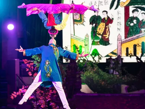 Khi tranh Đông Hồ biết bay lượn trong 'Chuyện nhà Tí' 1