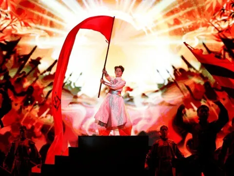 Đức Phúc mang sân khấu "Phù Đổng Thiên Vương" đến đêm nhạc Countdown 2026, cùng dàn sao đình đám tự hào Việt Nam