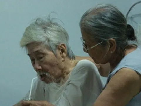 Nữ NSƯT 93 tuổi nói chồng quá cố: "Ông này cũng ghê lắm"