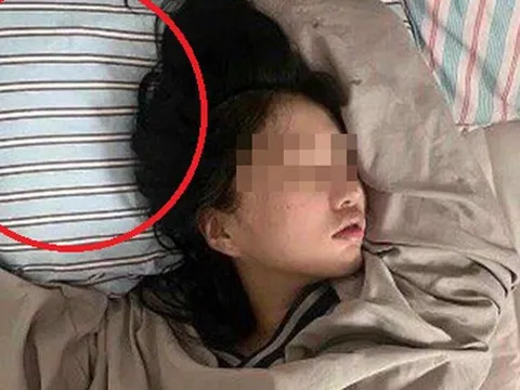 Dấu hiệu cảnh báo ung thư trên gối vào buổi sáng, nhiều người bỏ qua rồi hối hận