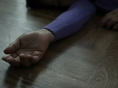 Người mẹ vô tình khiến con gái tử vong khi thực hiện nghi thức "trừ tà"