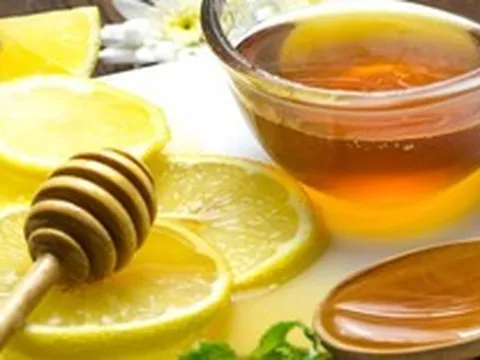 7 loại nước uống buổi sáng giúp 'quét' sạch mỡ bụng