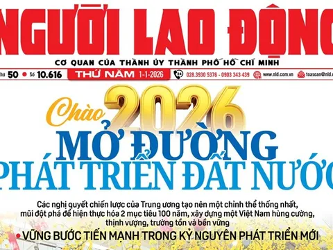 Báo in ngày 1-1: Tàu, xe tăng chuyến phục vụ khách