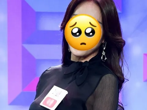 Căng đét ngày đầu năm: Cắt sóng triệt để nữ ca sĩ đình đám lắm phốt