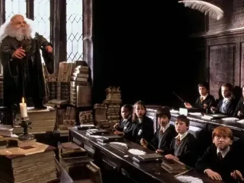Harry Potter phiên bản truyền hình có gì khác biệt?