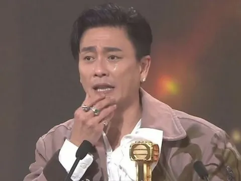 Huỳnh Tông Trạch khóc khi nhận giải thị đế TVB, Xa Thi Mạn lập kỷ lục