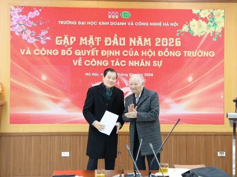 Trường ĐH Kinh doanh và Công nghệ Hà Nội có tân Phó Hiệu trưởng phụ trách 0