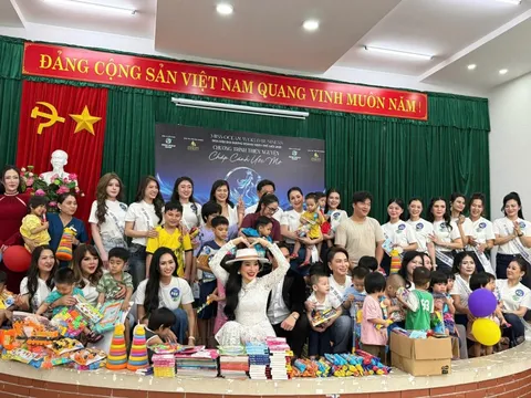 Thí sinh Miss Ocean World Business 2026 lan tỏa yêu thương qua chương trình thiện nguyện “Chắp cánh ước mơ”