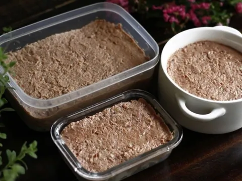 5 món từ thịt lợn dễ bị trà trộn thịt bệnh, trong đó có pate